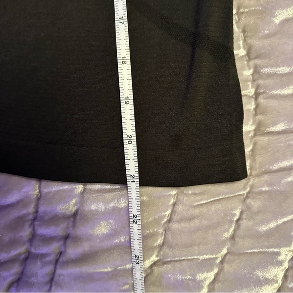 Swiftly Tech Racerback Tank - Race Length - Picture 5 of 5